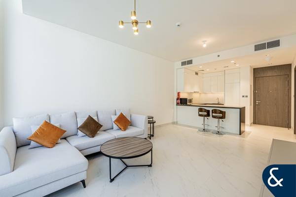 Lagoon View | Furnished | Vacant Jan 26